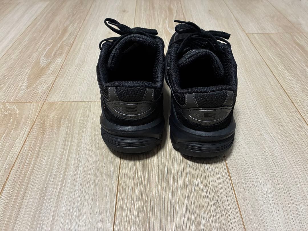 靴 New Balance U990BB6 2E