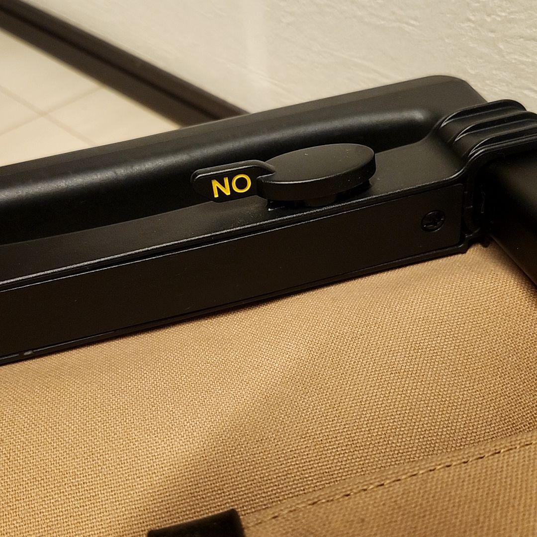 SWANY スワニー　キャリーバッグ ベージュ ブラック　美品