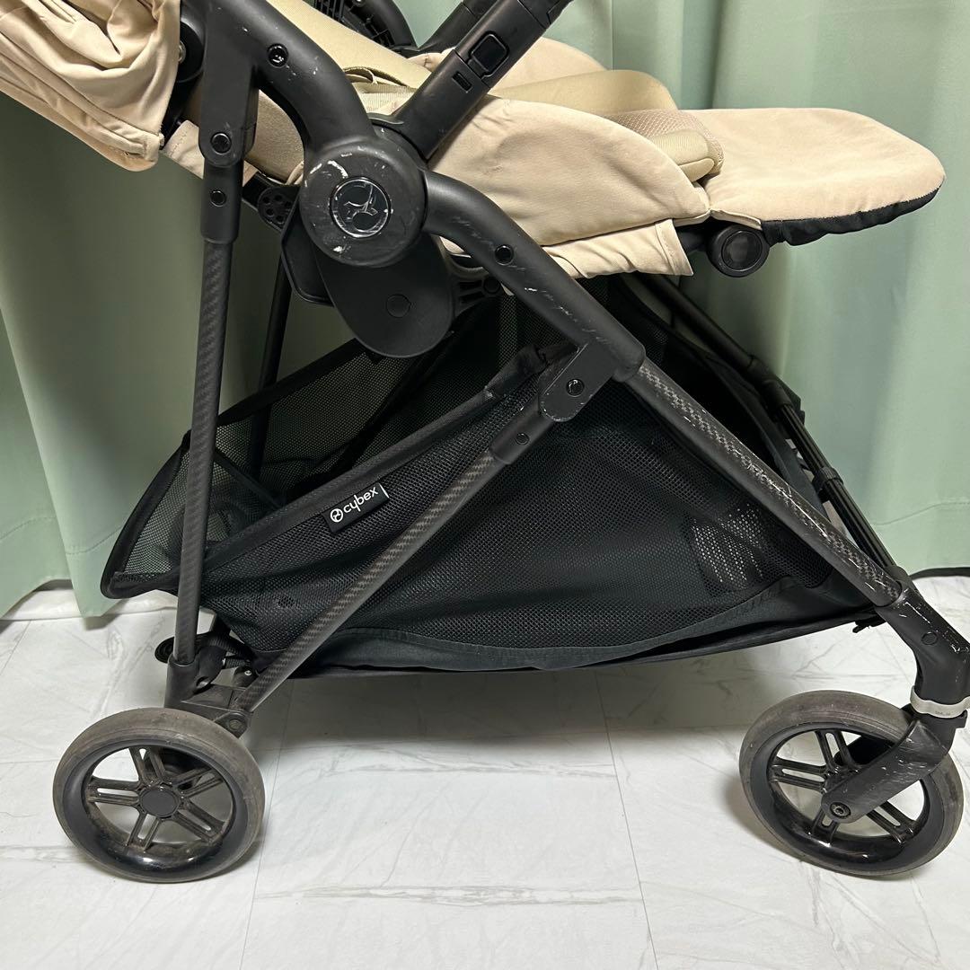 メリオカーボン　ベビーカー