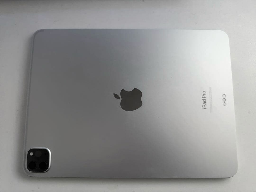 iPad Pro 11インチ 第4世代 M2 Wi-Fiモデル［美品］