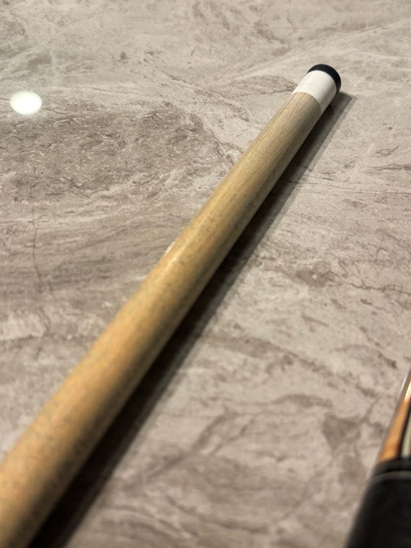 プレデター　アイコン　Predator IKON ビリヤード　キュー