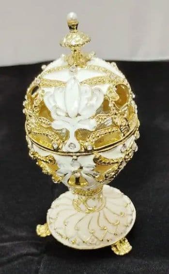 【美品】インペリアル・エッグ風 ジュエリーボックス ホワイト エナメル置物