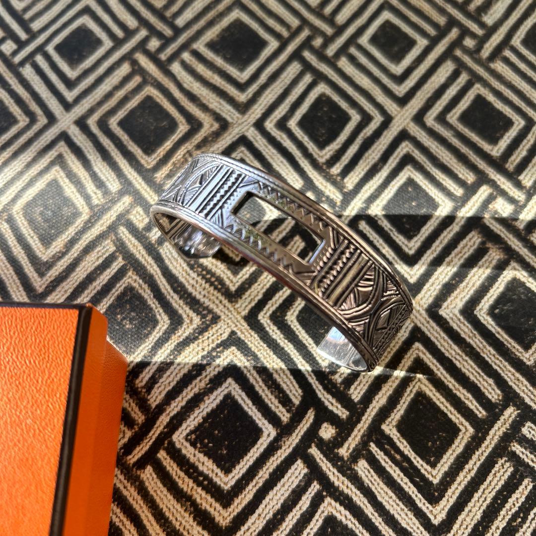 エルメス　トゥアレグ　ニュートン　バングル　T4サイズ