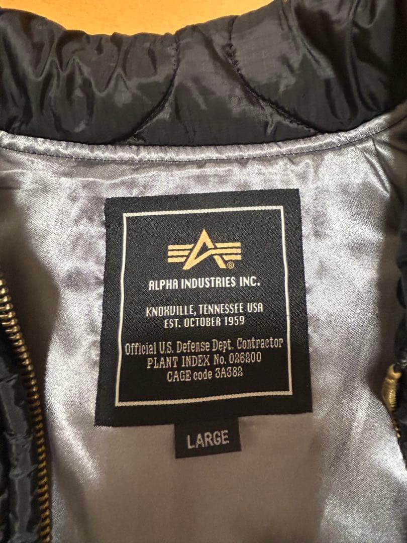 ALPHA INDUSTRIES スカジャン Lサイズ 黒