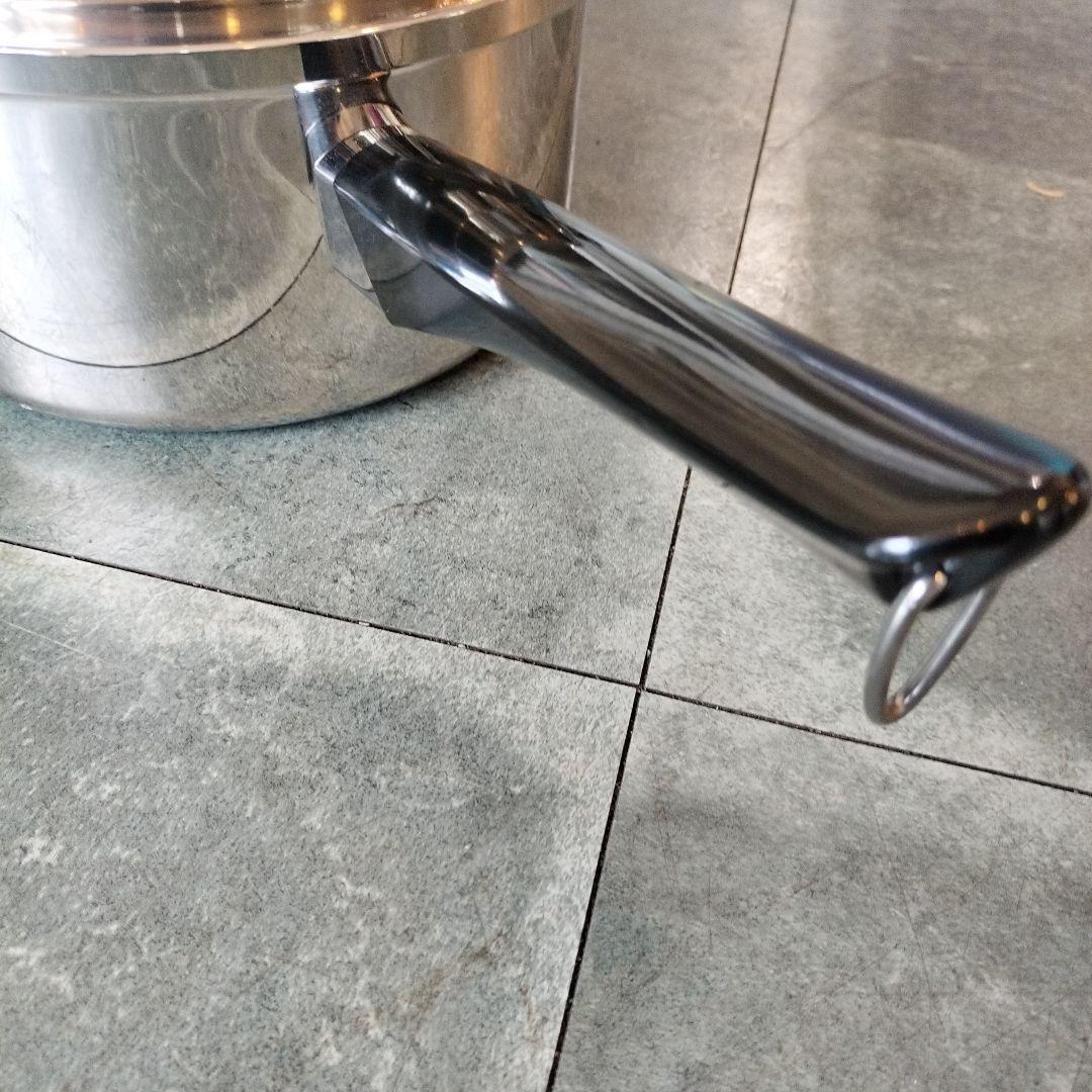 未使用品！アムウェイ　Queen　ソースパン　鍋