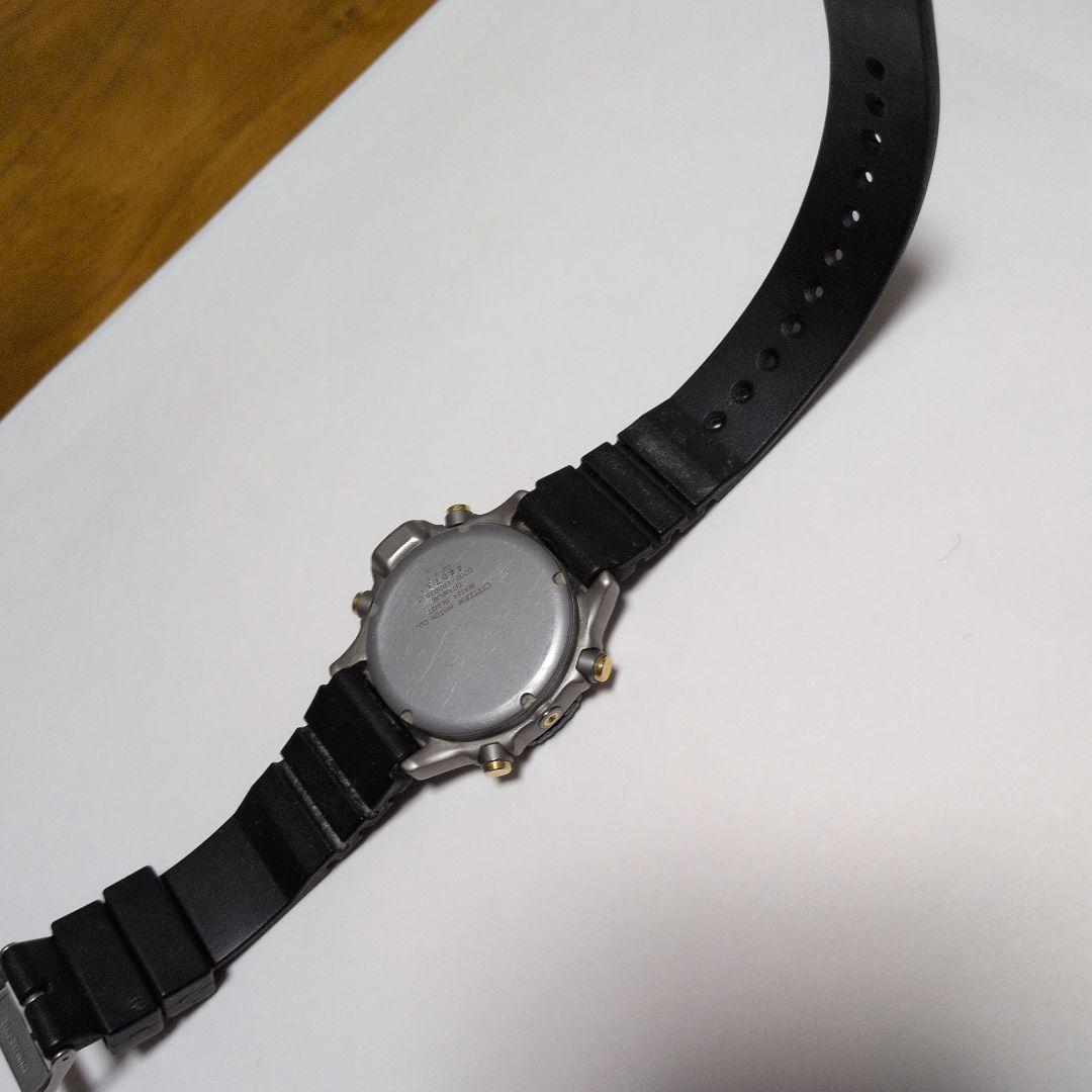 ダイバーウォッチCITIZEN AIR DIVER'S 200M タイタニウム