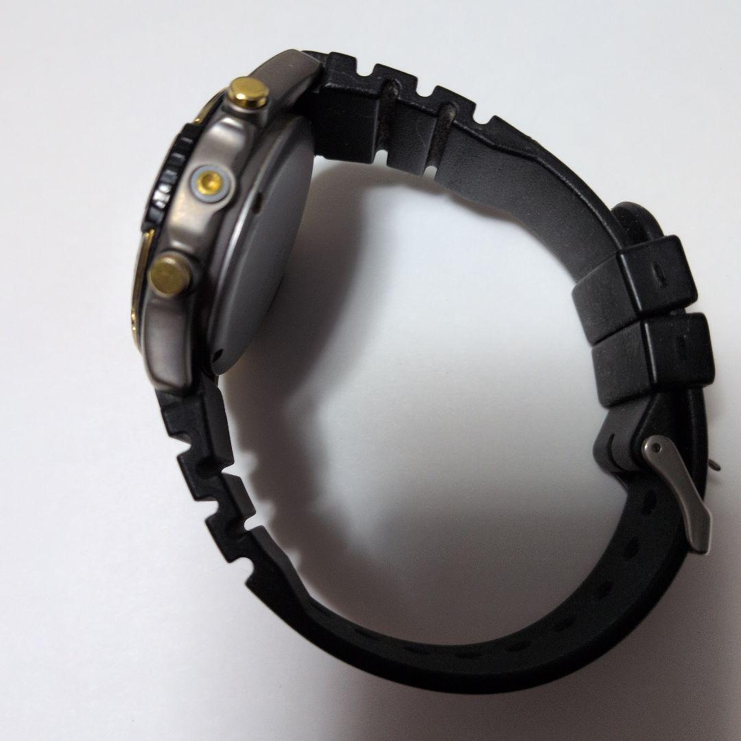 ダイバーウォッチCITIZEN AIR DIVER'S 200M タイタニウム