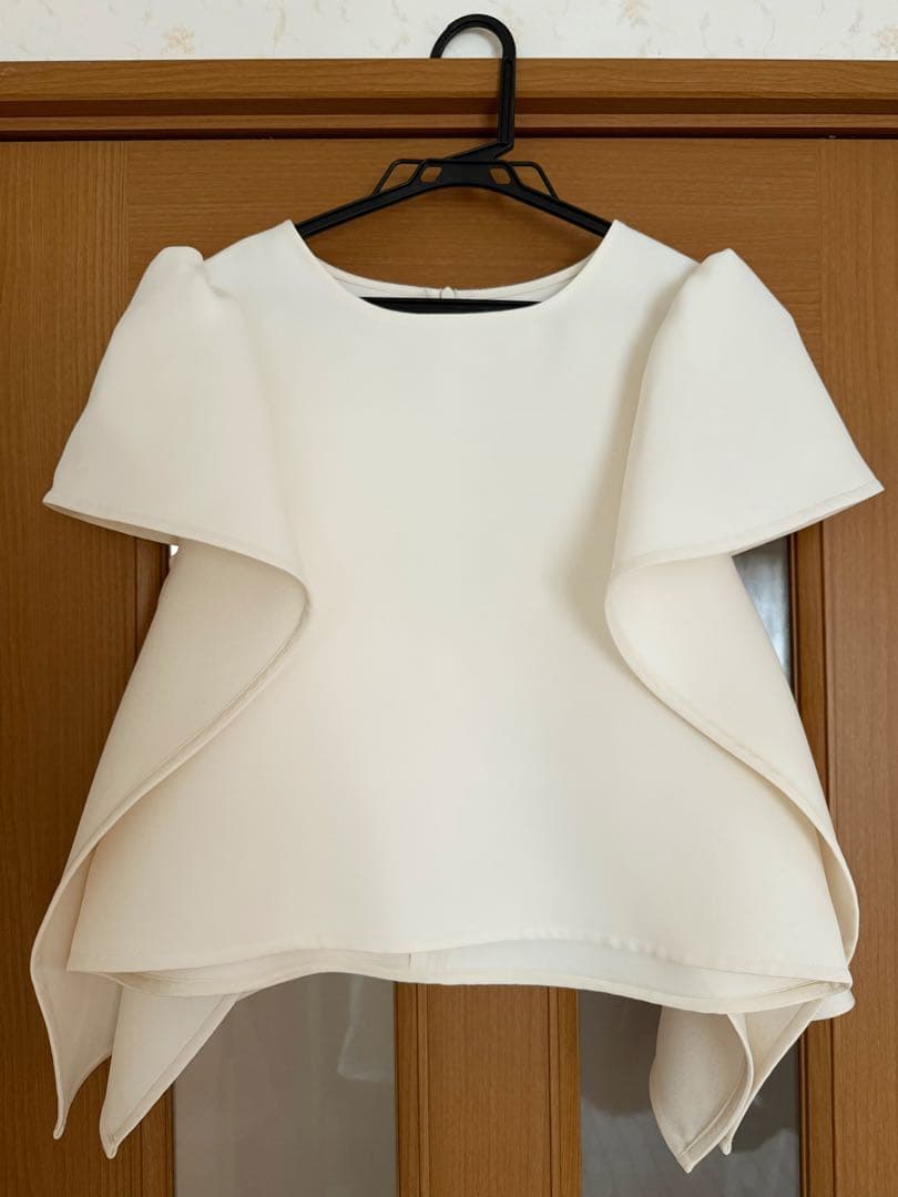 maison de dolce lily tops 新品　アイボリー
