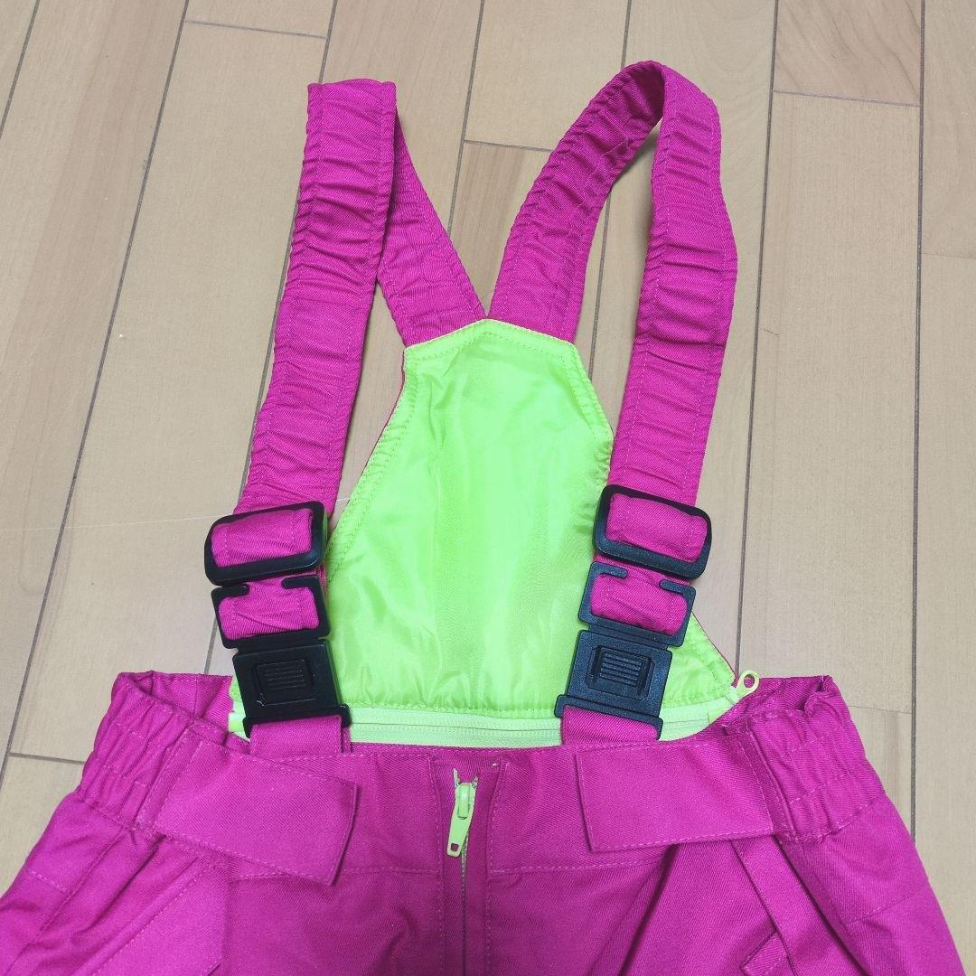 子ども用　スキー．スノーボードウェア 　ピンクとマルチカラー