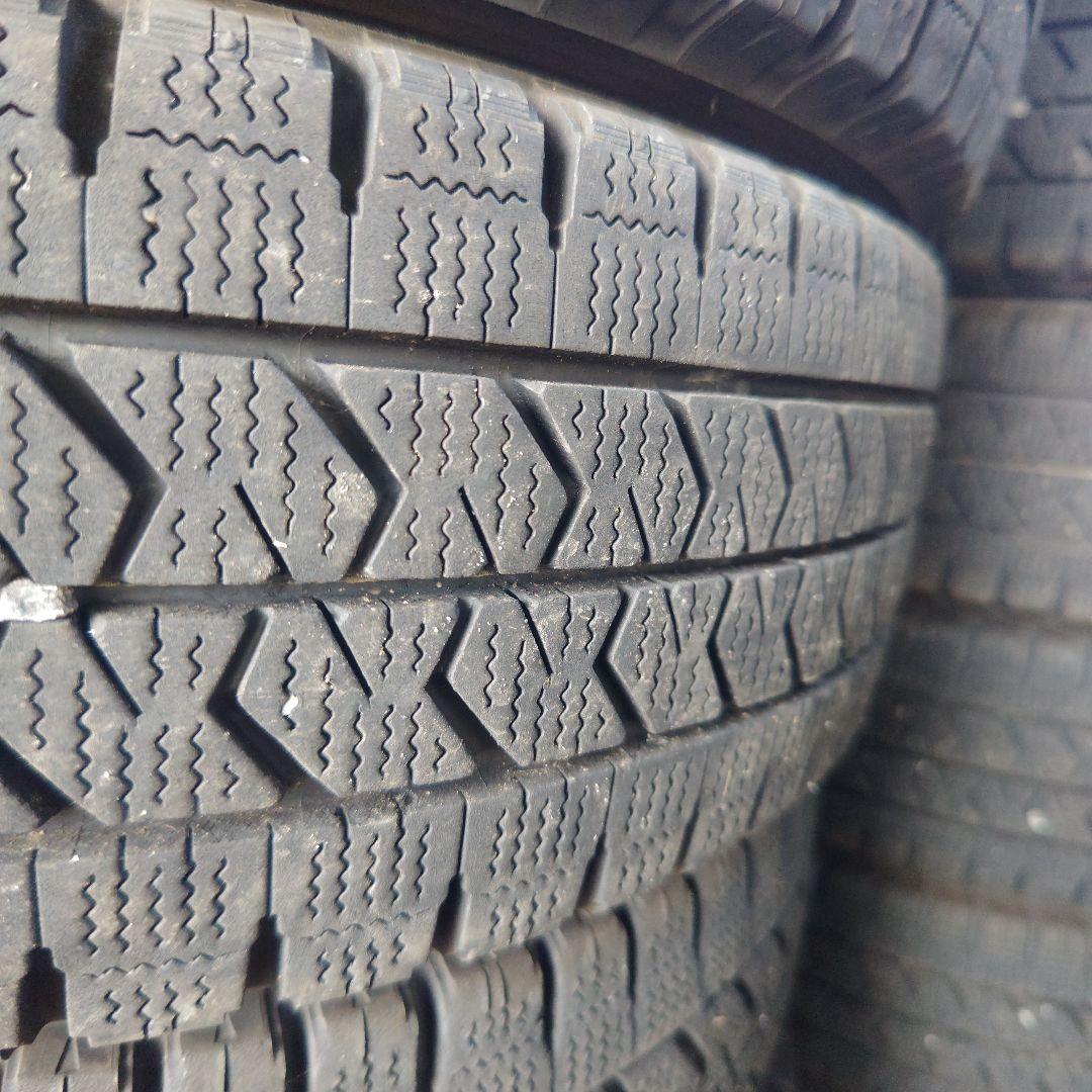 BRIDGESTONE BLIZZAK 205/70R16 LT 2024年製