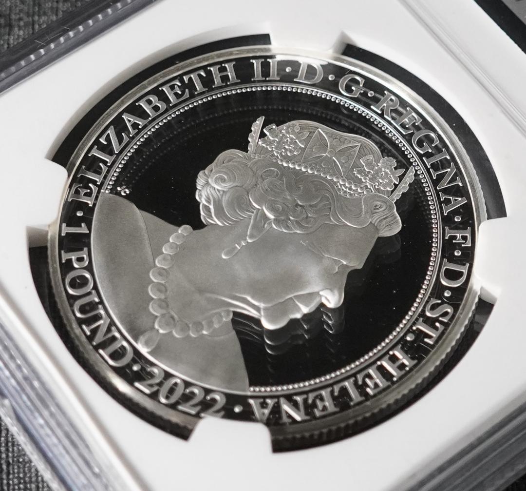 2022 プラチナジュビリー 銀貨 NGC 最高鑑定 エリザベス セントヘレナ