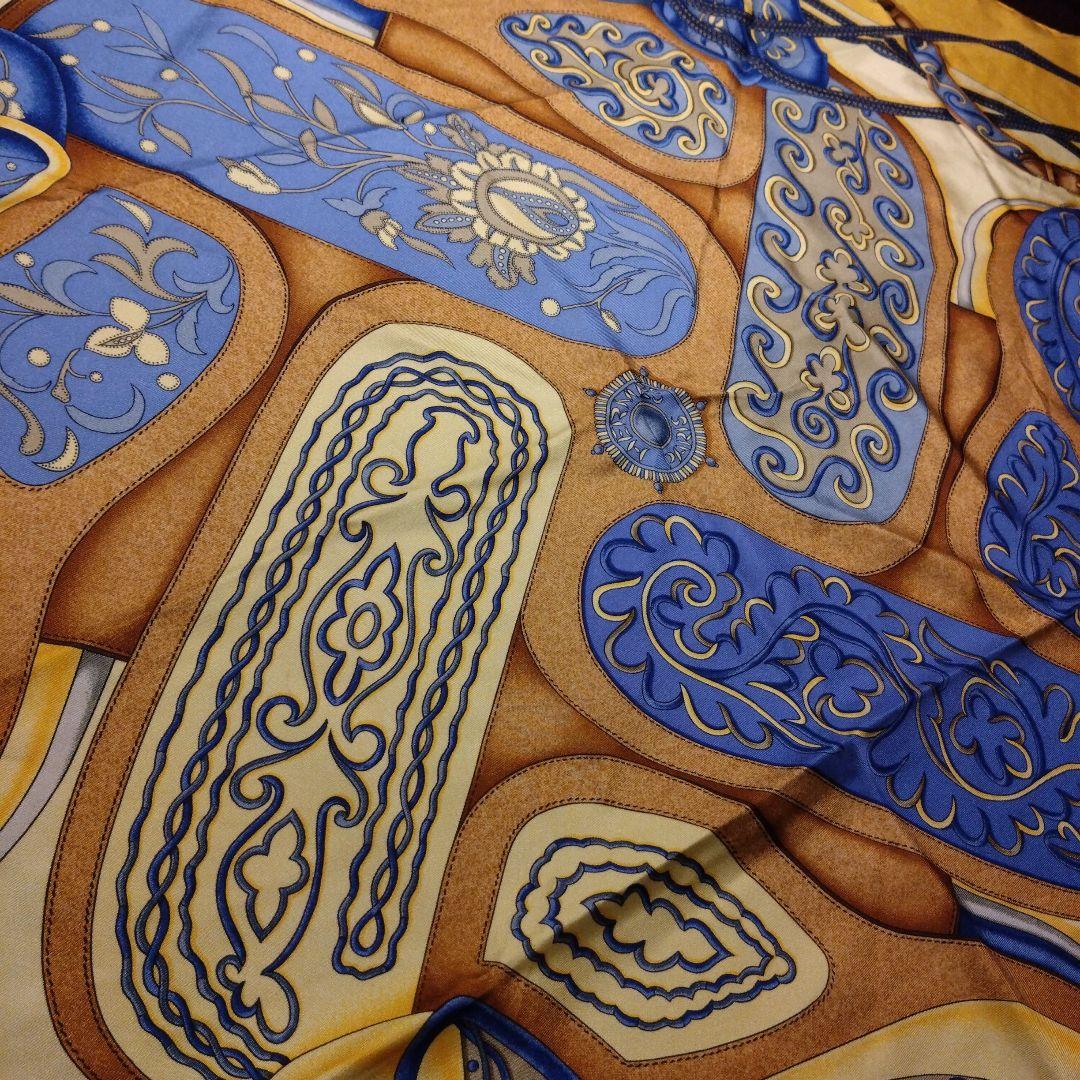 エルメス　Hermès　大判スカーフ　カレ90　フェスティバル　イエロー