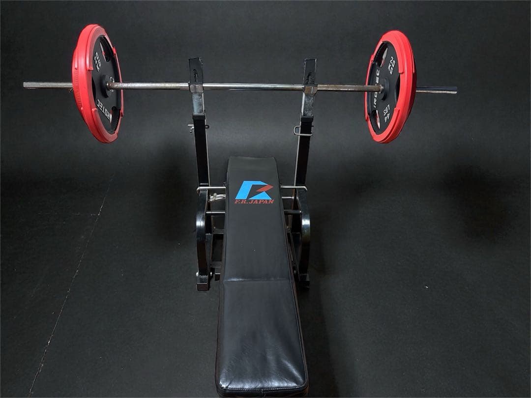 トレーニングベンチ バーベルラック付き