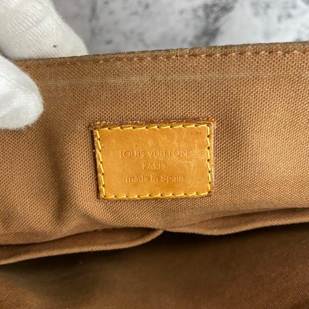 ✨LOUIS VUITTON✨　ルイヴィトン　ショルダーバッグ　メッセンジャー