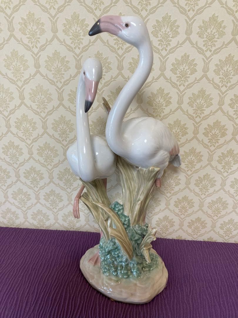 リアドロ 求愛するツル