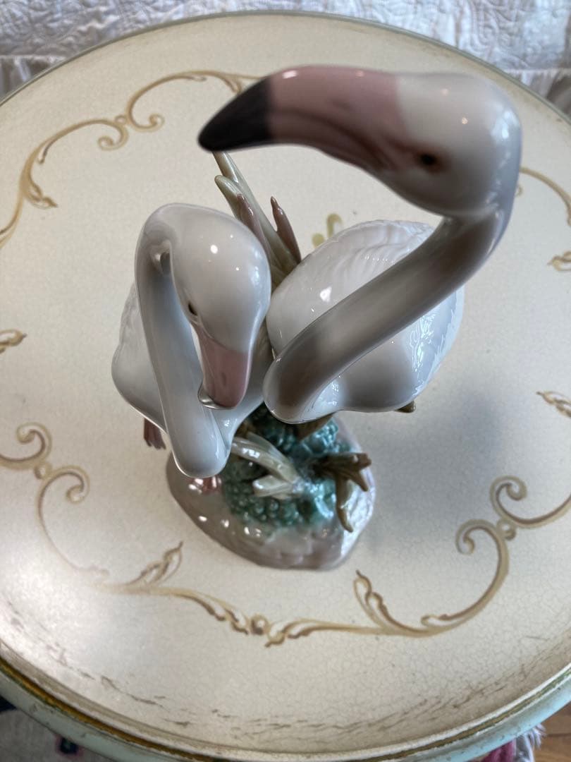 リアドロ 求愛するツル