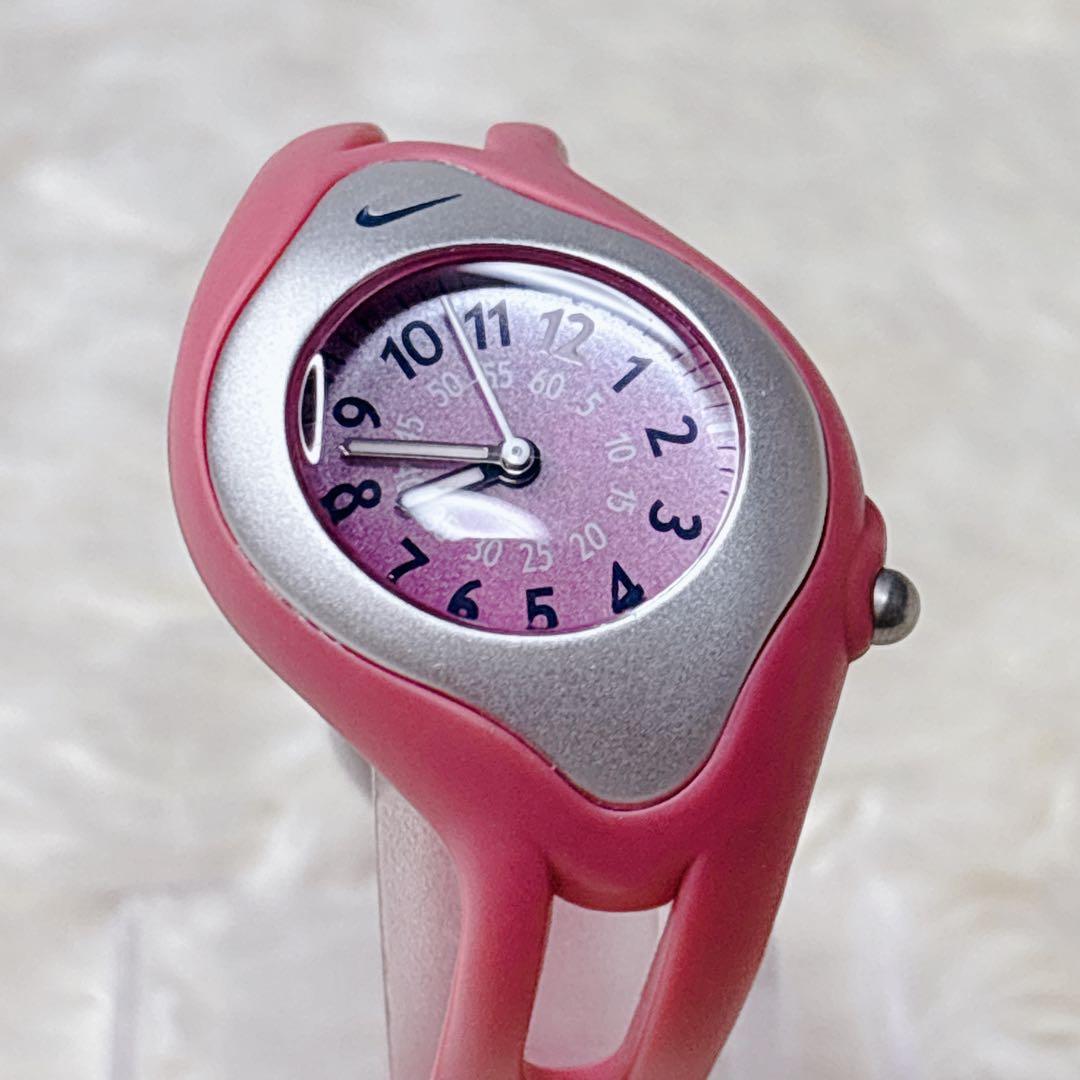 【希少】NIKE triax WK0004 PC21-N001 ピンク 腕時計