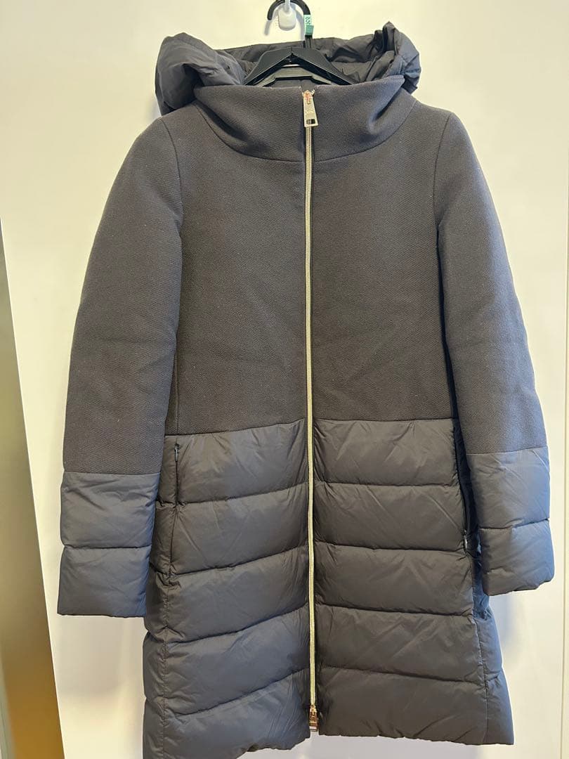 ヘルノダウンコート