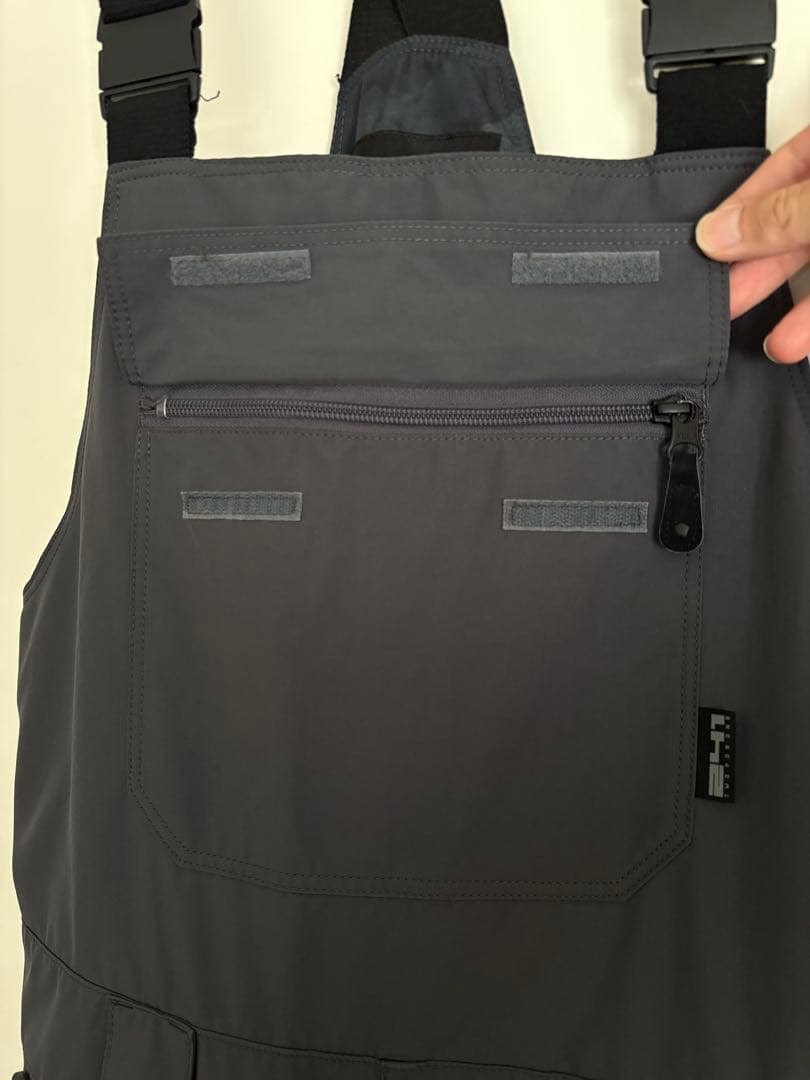 241 GORE-TEX 2Lビブパンツ スノーボードウェア