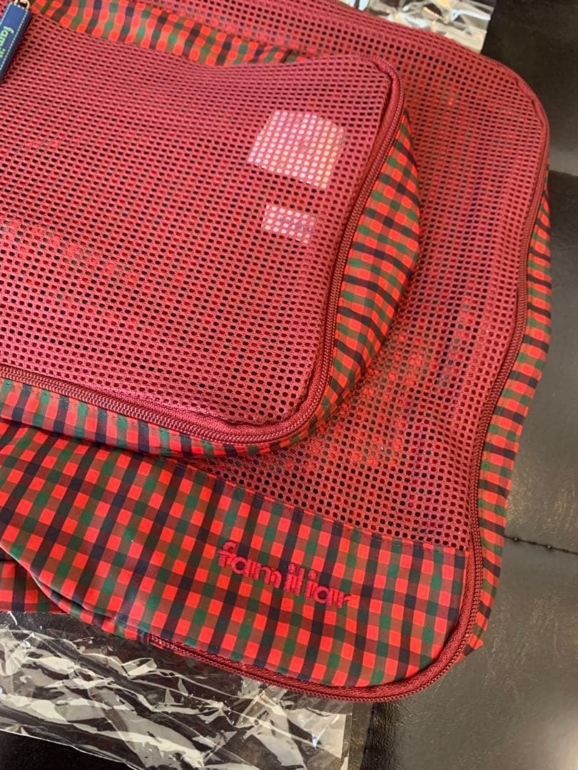 専用　新品タグ付　ファミリア メッシュポーチ　2点