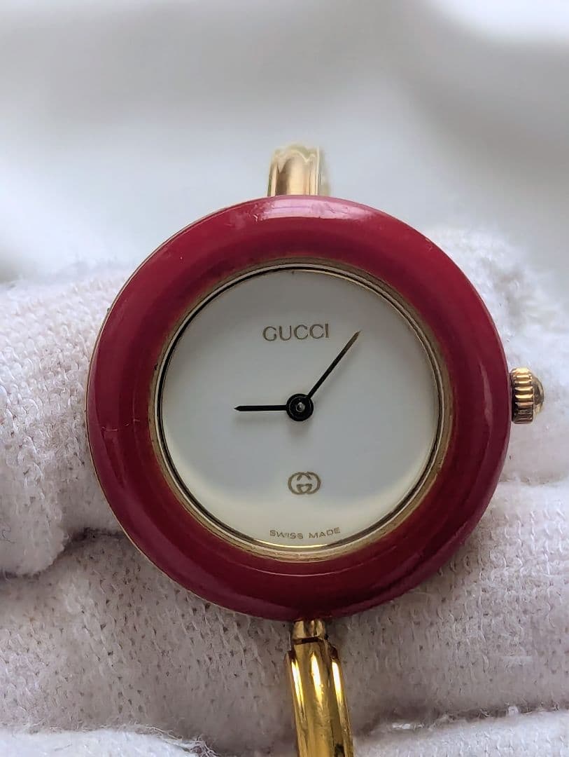 GUCCI 腕時計 チェンジベゼル レッドベゼル 不動 ジャンク品 部品取り用