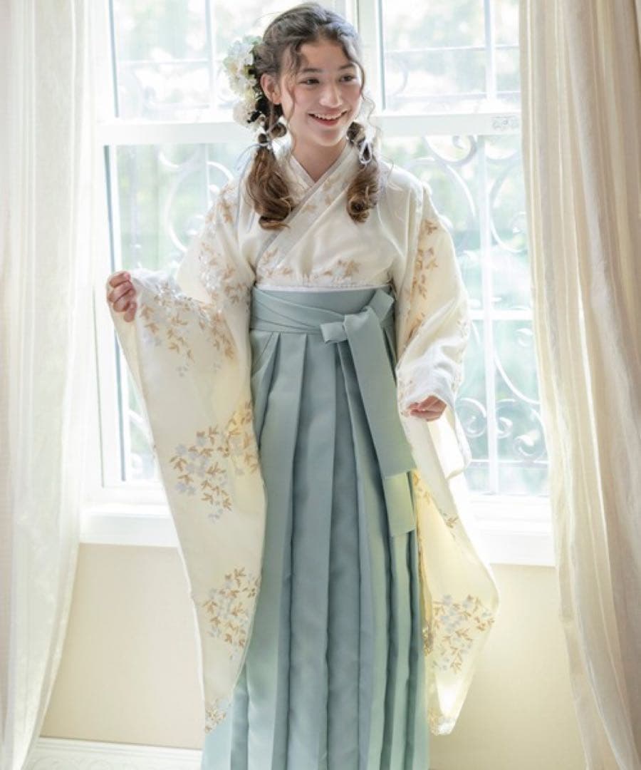 極美品✨　キャサリンコテージ　花刺繍チュールレース袴セット　150cm