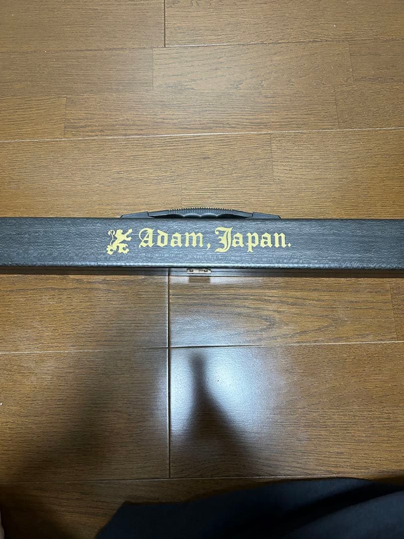 アダムキュー　ビリヤード