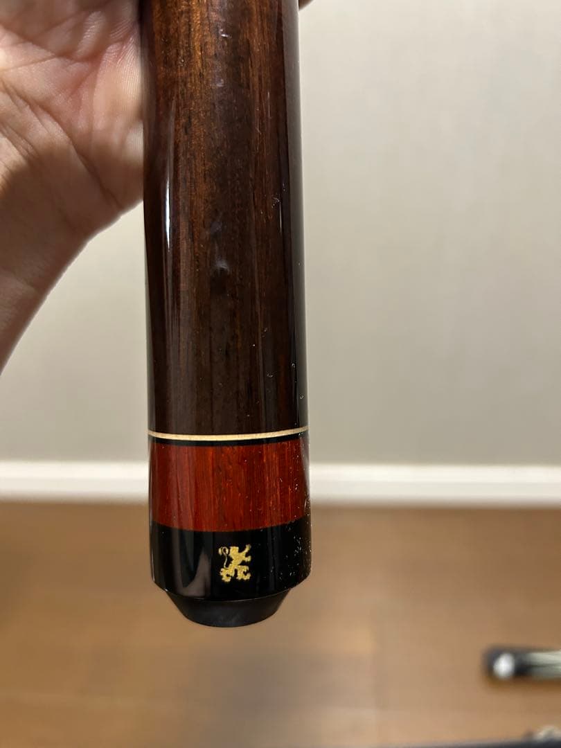 アダムキュー　ビリヤード