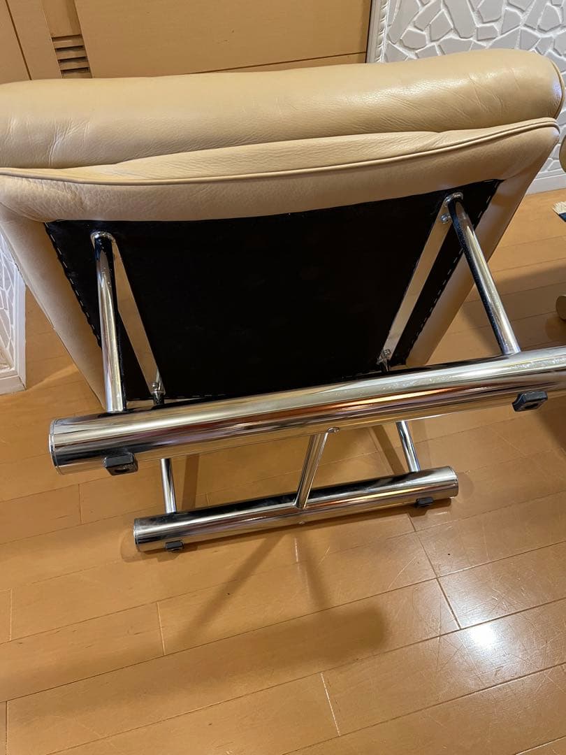 Rolf Benz ベージュ レザー オットマン ペアー(2脚での販売)