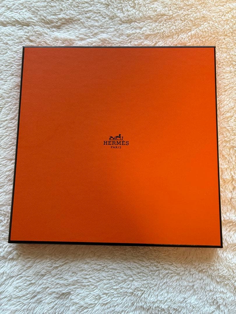 新品　限定品 エルメス カレ ななつ星　HERMES スカーフ バンダナ