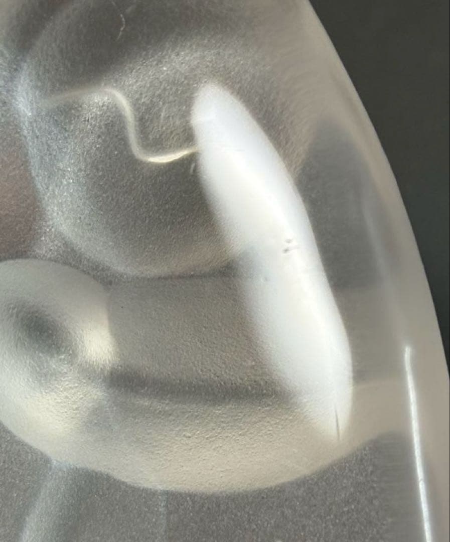  ヨルマ・ヴェンノラ \"Äiti ja lapsi\" ガラスの置物