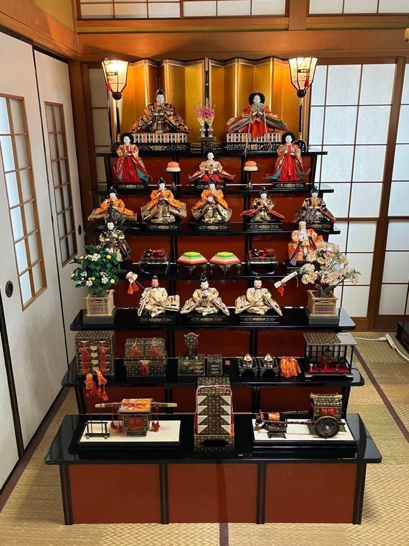 ①高級雛人形 7段40号 木製黒塗り 【①②③同時購入限定】