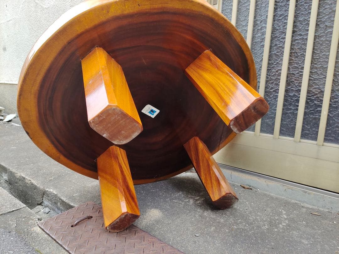 無垢材の自然形状座卓　花台　盆栽台　一枚板　輪切り　脚付き　時代テーブル　日本製