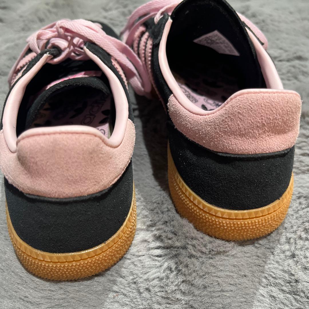 adidas スペツァイル　ブラック/ピンク スニーカー　23.5㎝