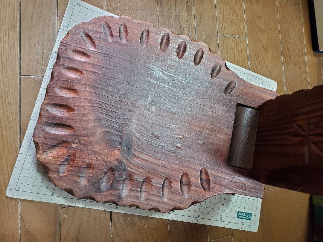 ヴィンテージ✨スペイン製三つ脚スツール店舗什器花台折り畳み式アニマルチェア3点✨