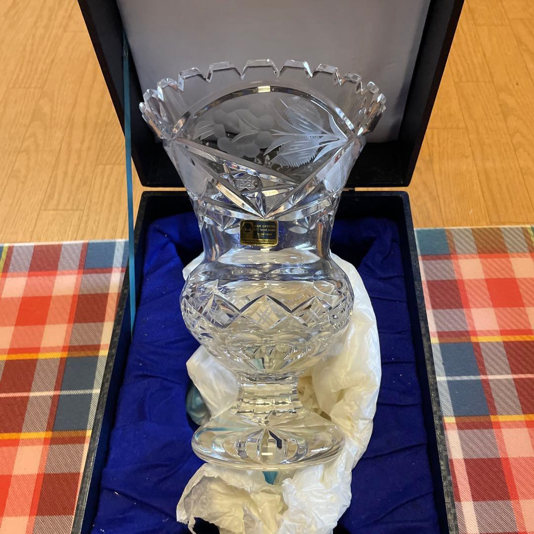 レア品　希少価値　東ドイツLAUSITZER GLAS クリスタル　花瓶　新品