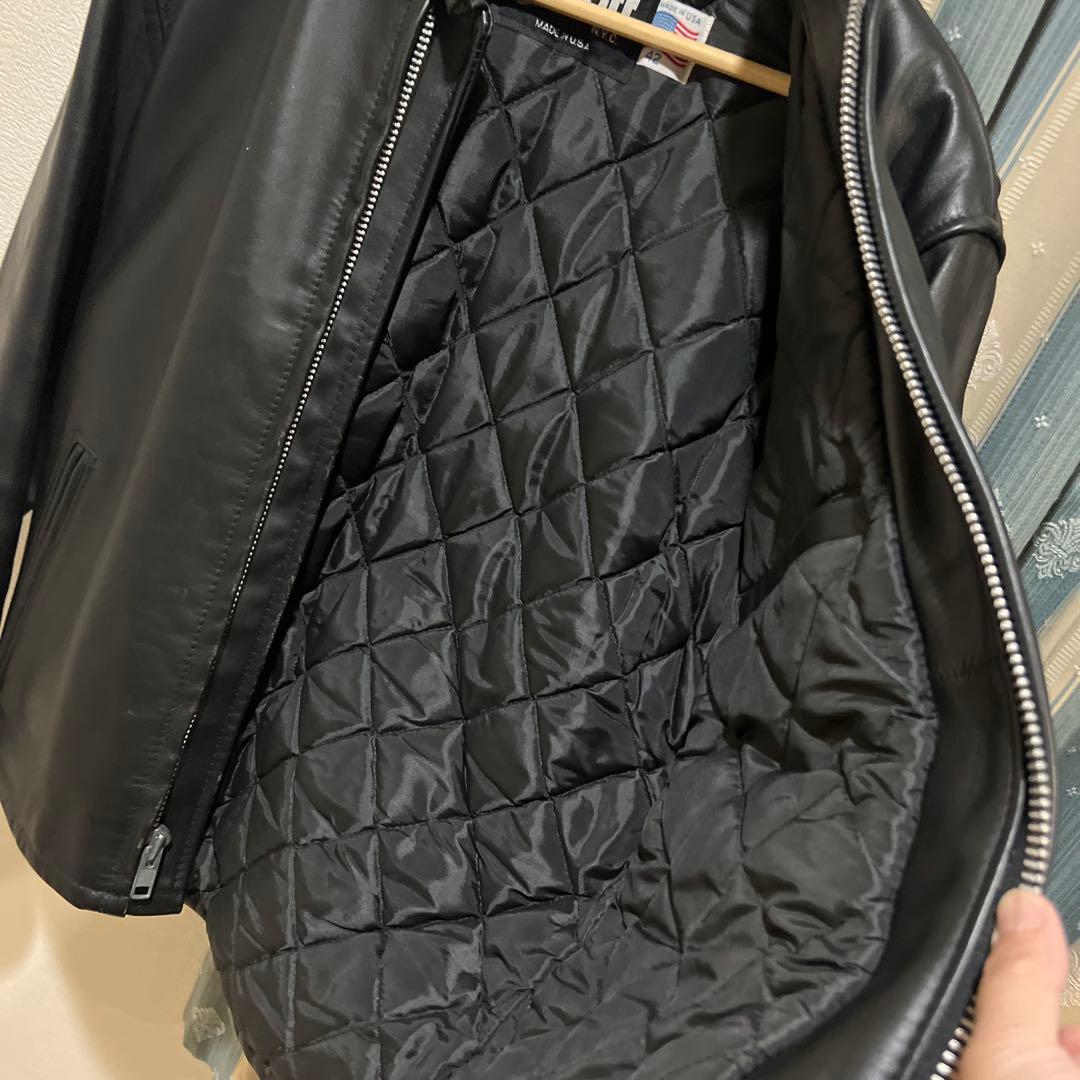 いいさん Schott シングルライダース