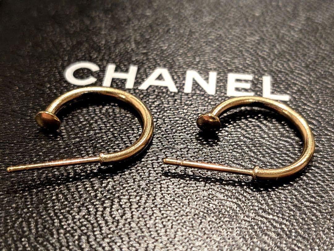 正規品 シャネル ココマーク フープピアス黒
