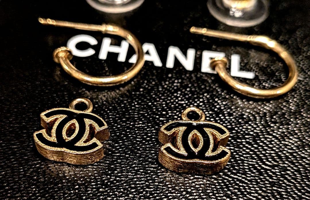 正規品 シャネル ココマーク フープピアス黒