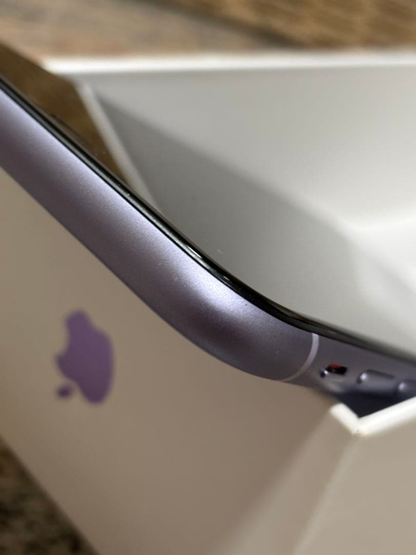 【極美品】iPhone11 パープル 128GB