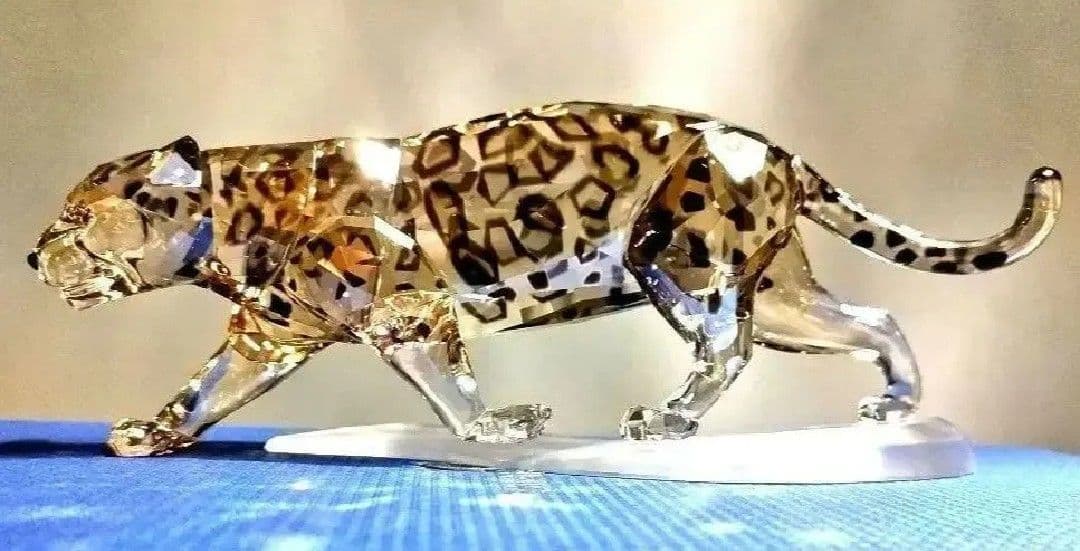 レア　スワロフスキー 『ジャガー　Golden Shine』置物