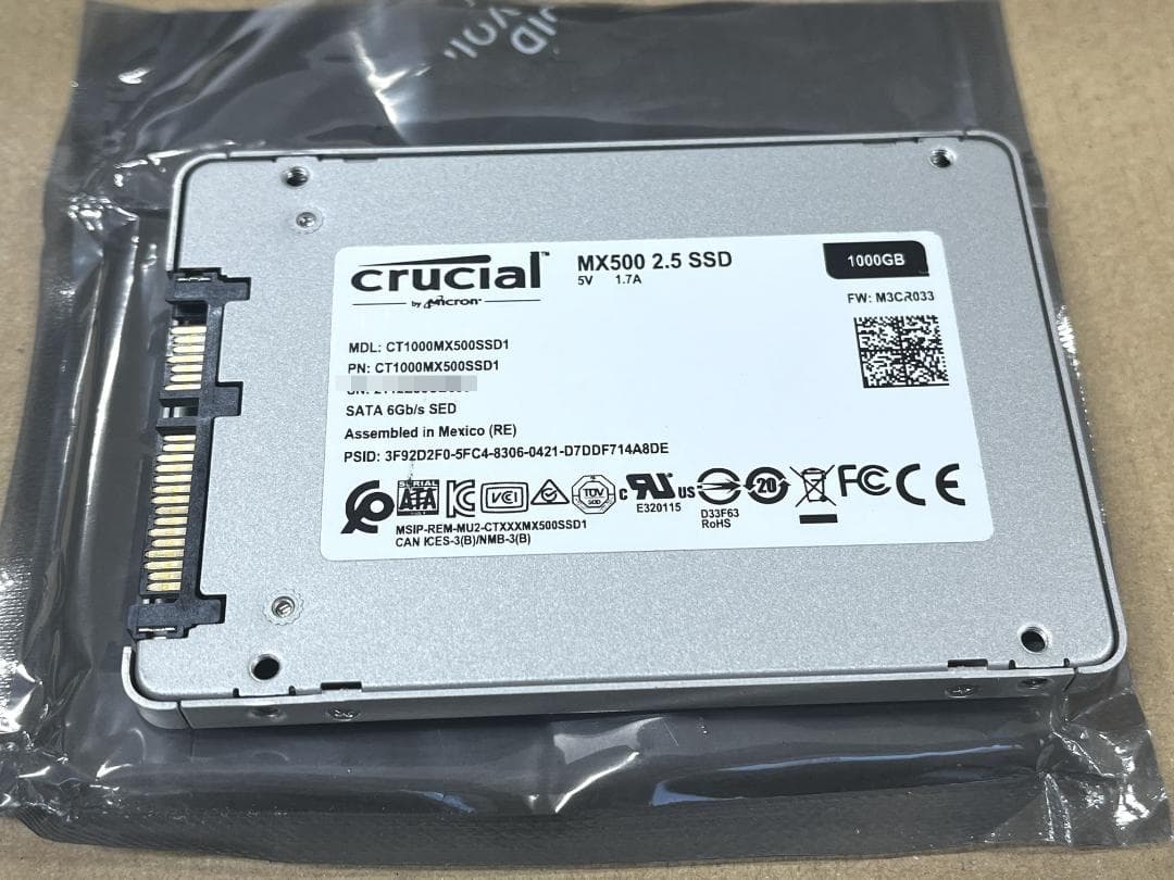 crucial MX500 1000GB 2.5インチSSD