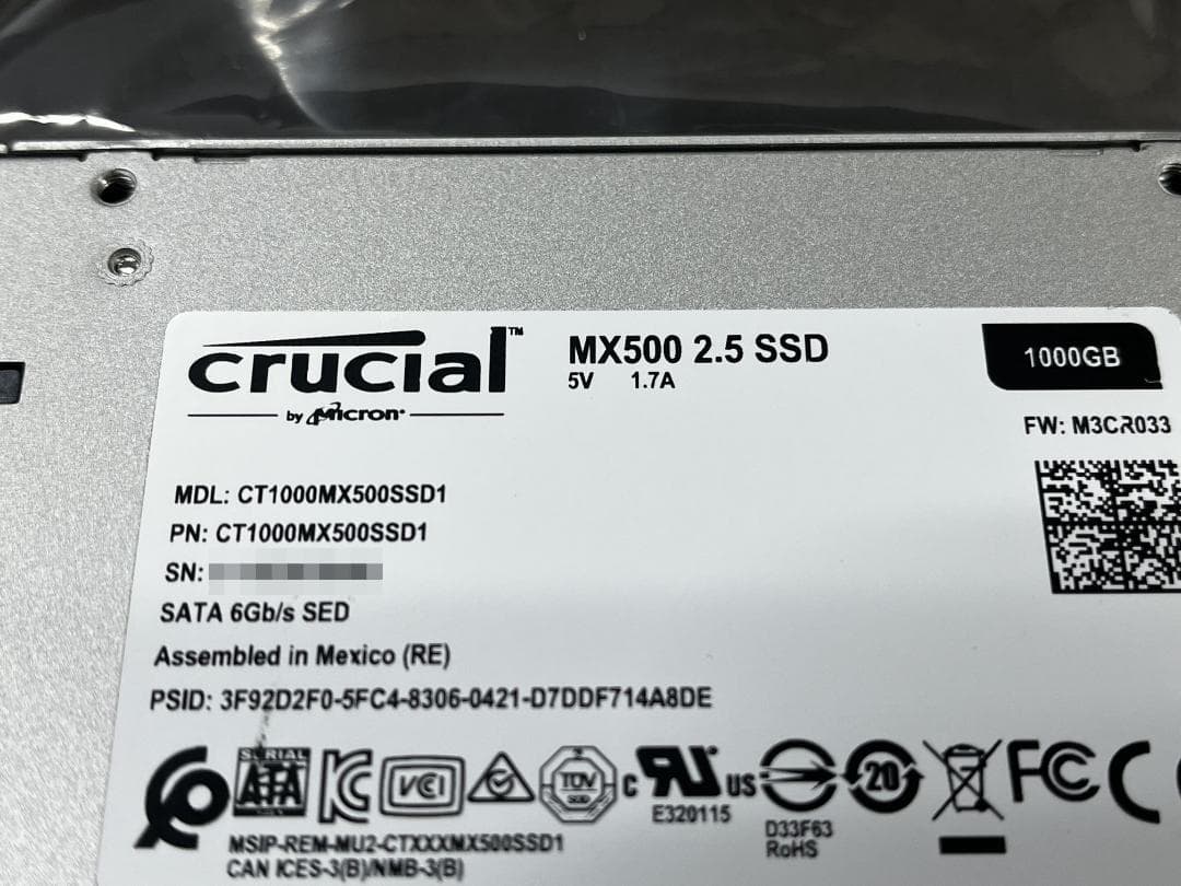crucial MX500 1000GB 2.5インチSSD