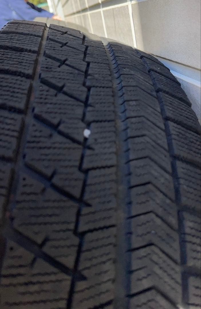 スタッドレスタイヤ 195/65R15 4本セット　セレナc27で使用ブリザック