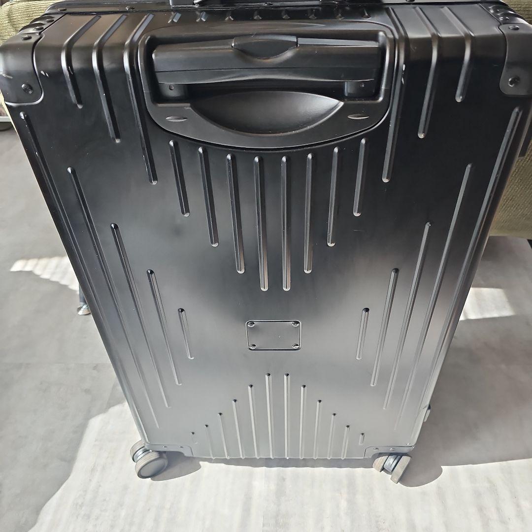 H*a様 廃盤品 イノベーター アルミ INV5811 Stealth blac