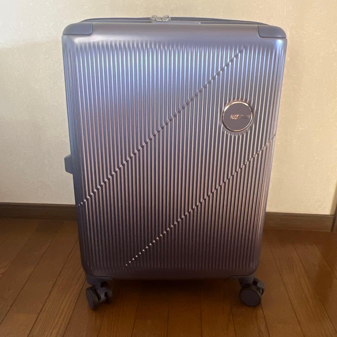 新品未使用American Tourister CURVUS スーツケース