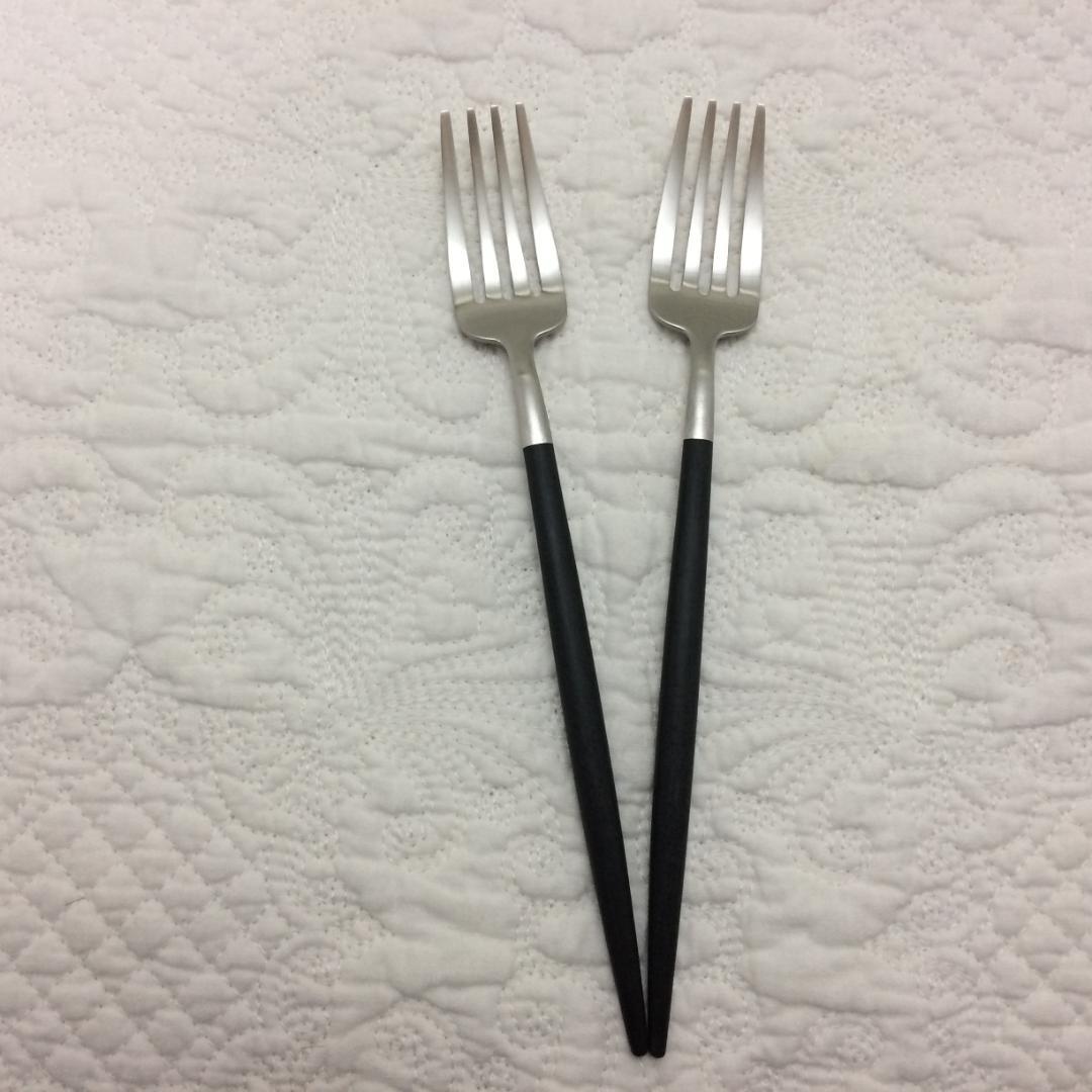 数量変更可　クチポール　GOA　ブラック＆シルバー　ディナー＆デザート×各２本