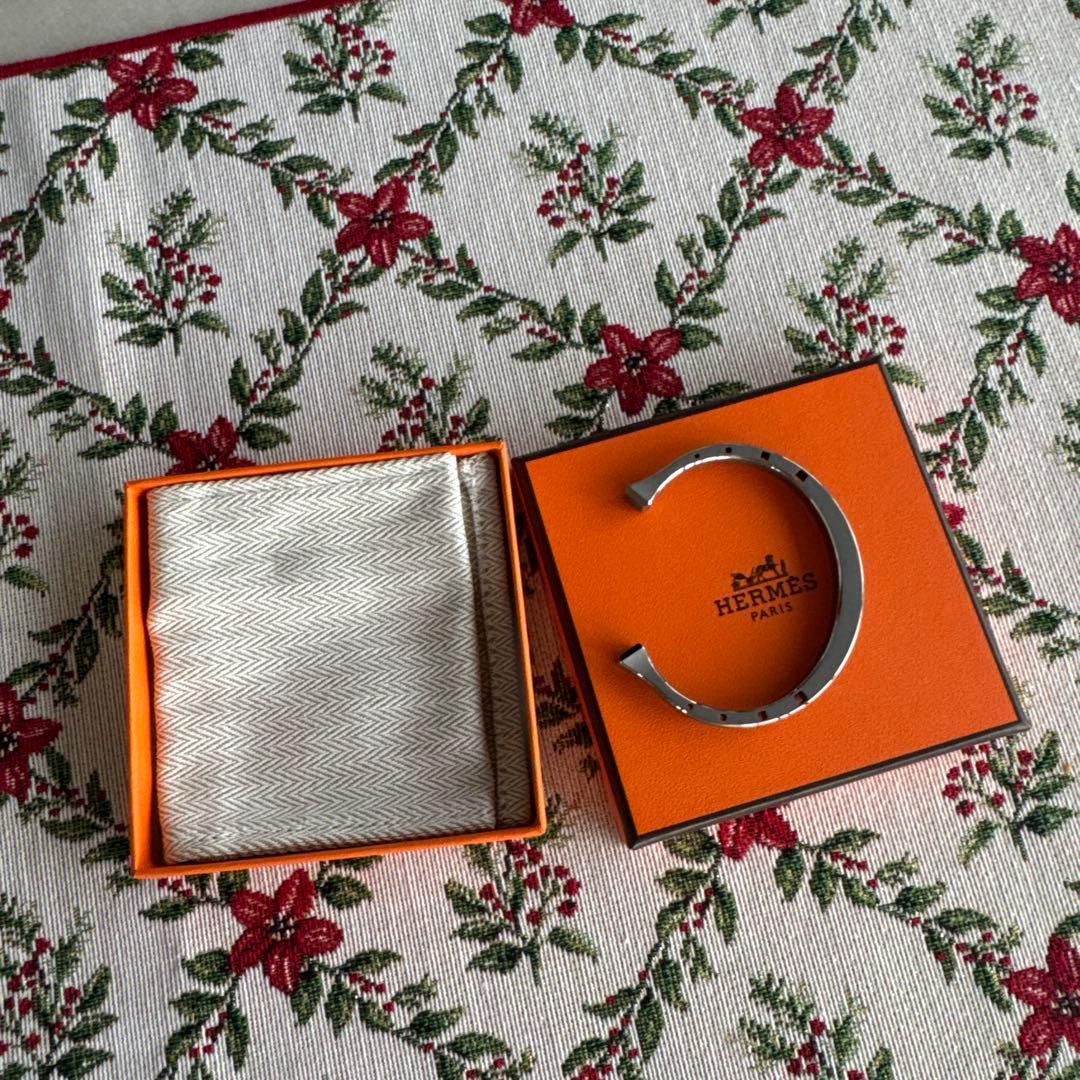 エルメスバングル