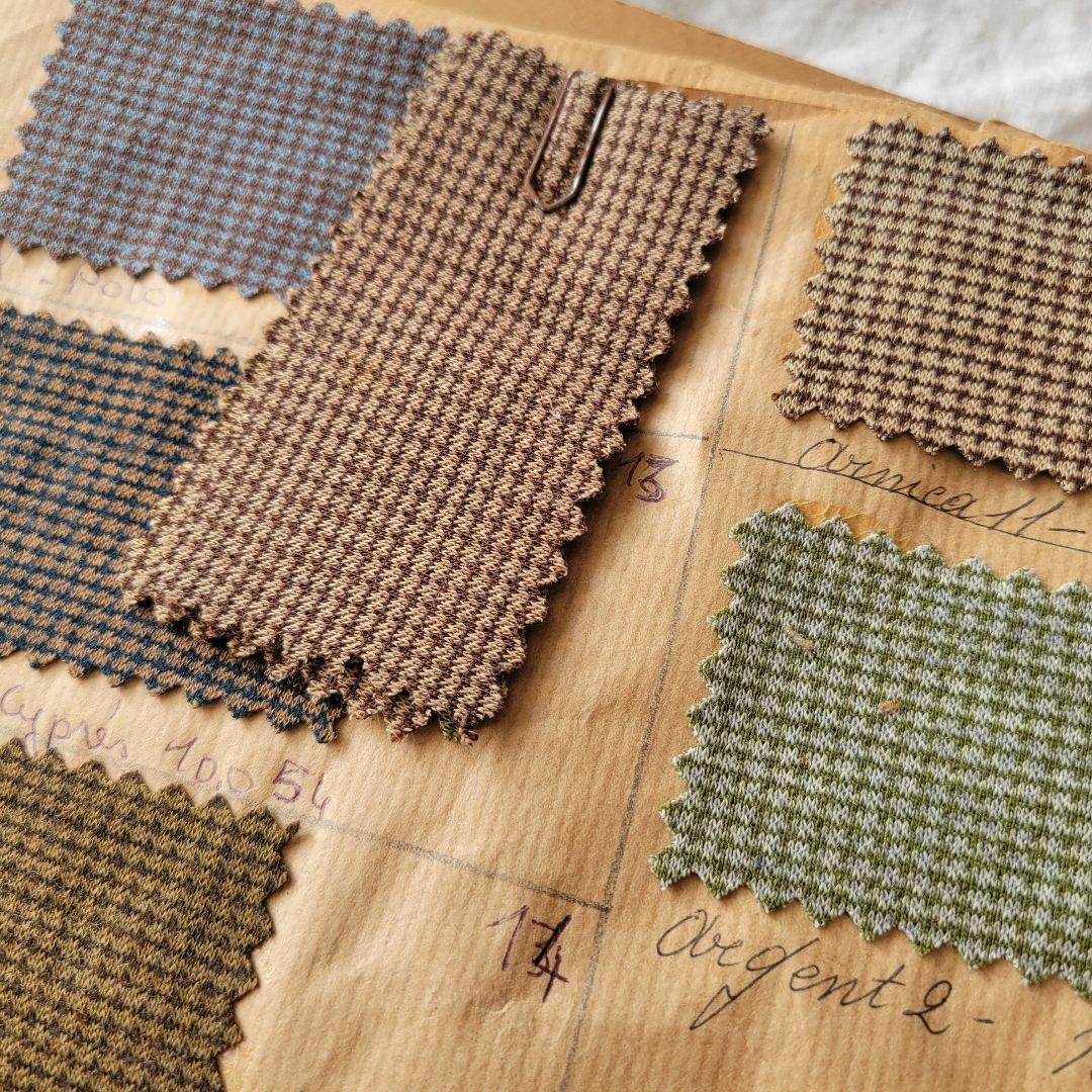 フランス　アンティーク　生地　見本帳