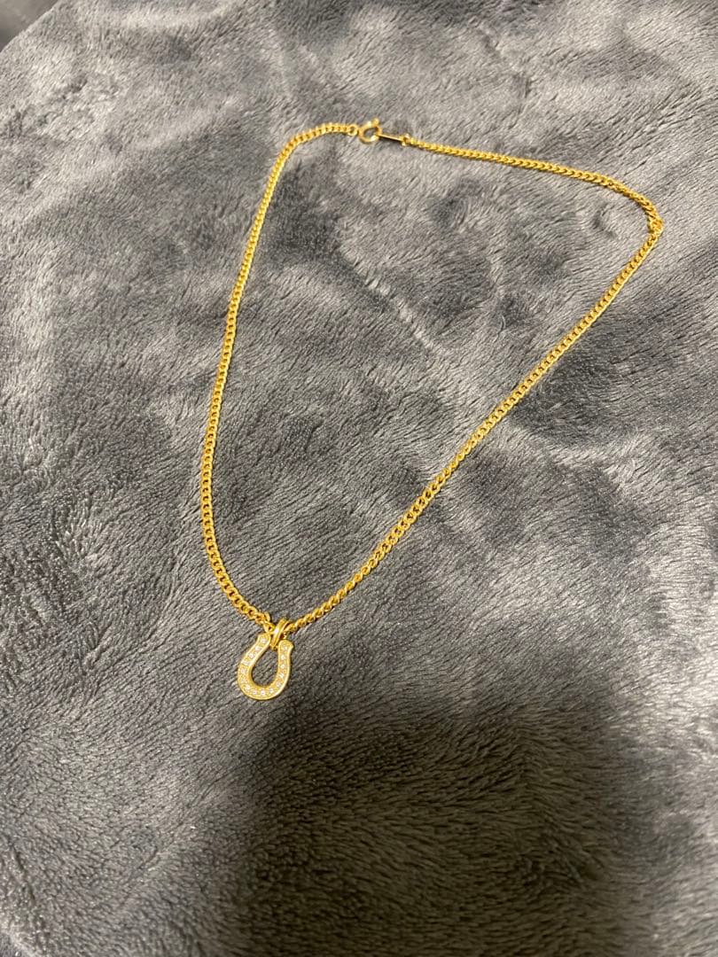 VALUABLE ダイヤモンドネックレス　ホースシュートップ　18k